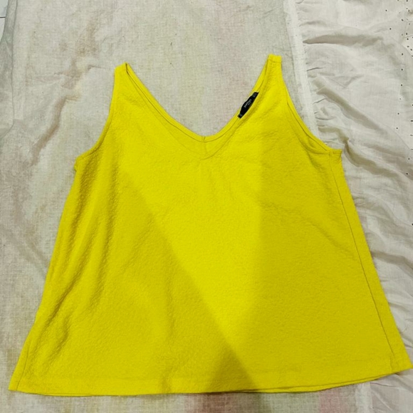 MANGO yellow textured top - Picture 14 of 15